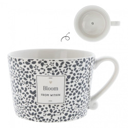 Bastion Collections Hrnek BLOOM FROM WITHIN in black, 300ml