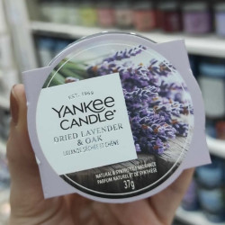 Yankee Candle Votivní svíčka ve skle 37g DRIED LAVENDER & OAK