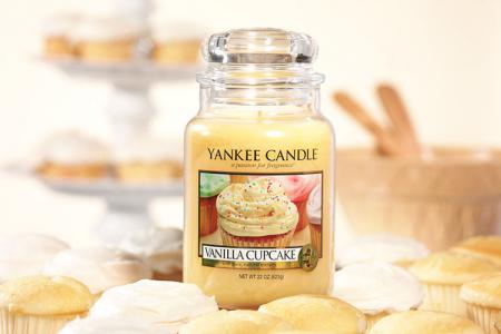 detail Yankee Candle VANILLA CUPCAKE gelová visačka do auta 1 ks