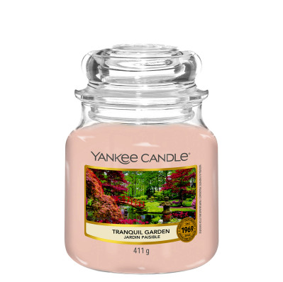 Vonná svíčka Yankee Candle TRANQUIL GARDEN classic střední 411g