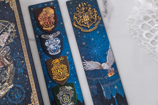 detail Paperblanks ZÁLOŽKA - Legends of Hogwarts / Harry Potter