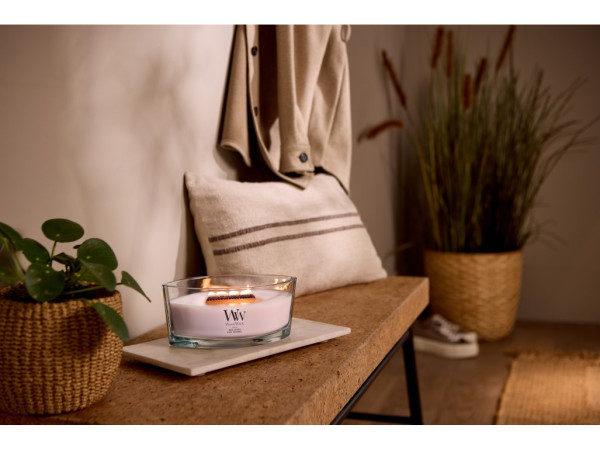 detail Vonná svíčka WoodWick ROSE BLUSH, široký knot 453g