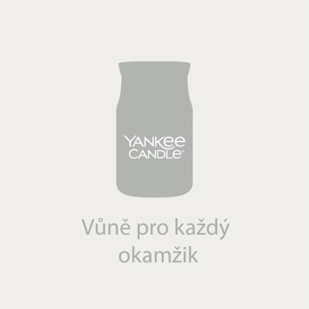 detail Yankee Candle SOFT BLANKET, signature malá svíčka 110g