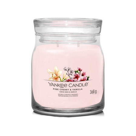 detail Yankee Candle PINK CHERRY & VANILLA, Signature střední svíčka 368 g