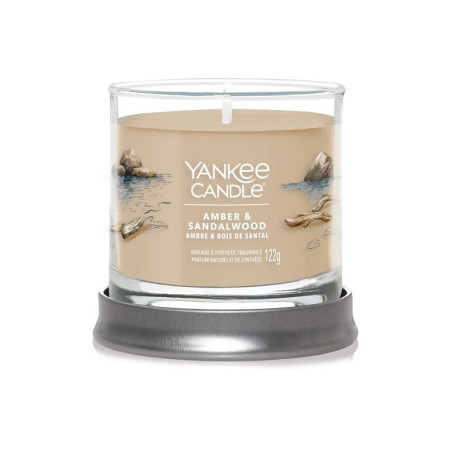 detail Yankee Candle AMBER & SANDALWOOD, signature tumbler malý 122 g