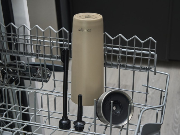 detail Contigo Luxe Spillproof Tumbler 720 ml, světle hnědá