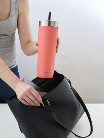 detail Contigo Luxe Spillproof Tumbler 720 ml, korálová