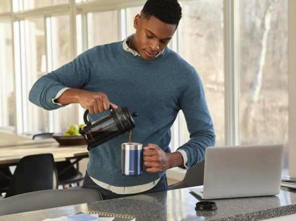 detail Contigo Termohrnek Streeterville Desk Mug 420 ml, Blue