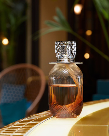 detail Mason Berger EVANESCENCE plavá, katalytická lampa s náplní Mystická kůže