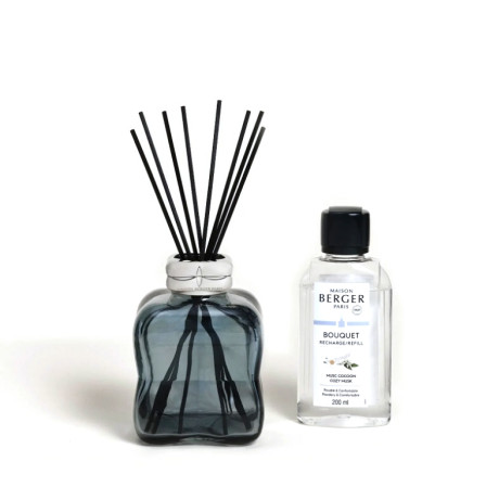 detail Maison Berger COSY BLUE, luxusní difuzér, náplň Cozy Musk 200ml