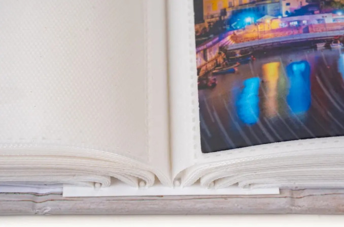 detail Fotoalbum 10x15/304 bez popisu Lotmar FLOWER 2 šeřík