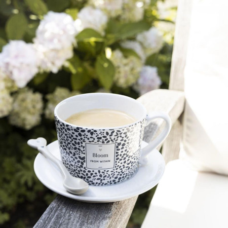 detail Bastion Collections Hrnek BLOOM FROM WITHIN in black, 300ml