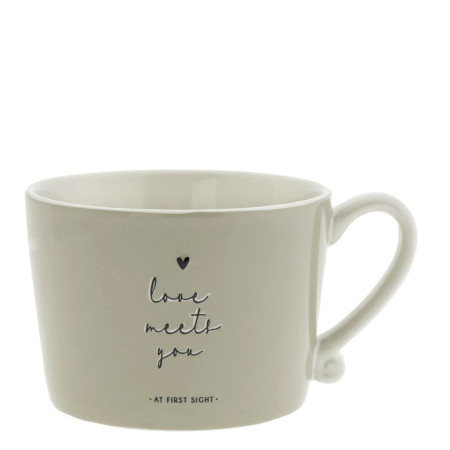 detail Bastion Collections Hrnek LOVE MEETS YOU in black/titane, 300ml