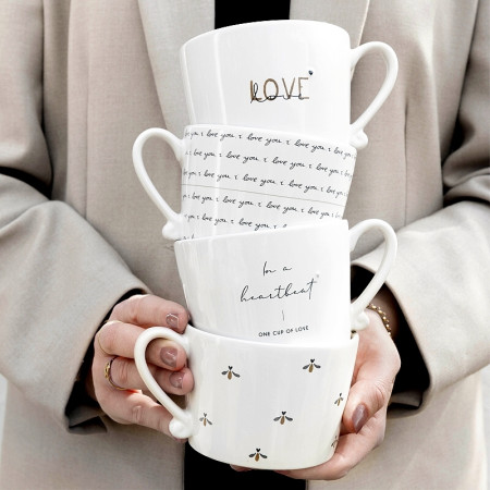 detail Bastion Collections Hrnek IN A HEARTBEAT in black, 300ml