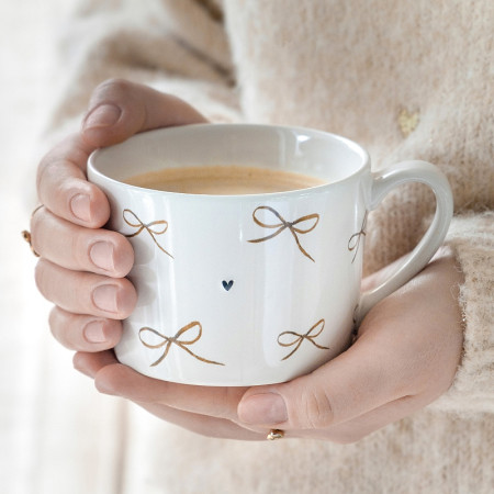 detail Bastion Collections Hrnek BOWS in BC, 300ml / mašličky