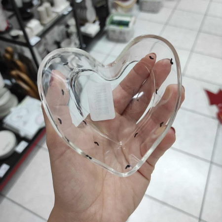 detail Bastion Collections Skleněná miska SRDCE Small with hearts all over