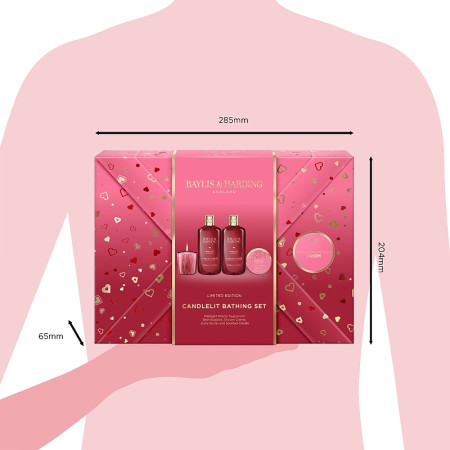 detail Baylis&Harding Midnight Cherry, dárková sada se svíčkou, 4dílná