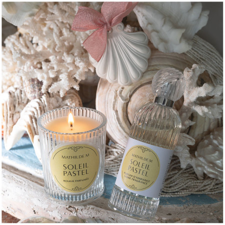detail Mathilde M. - SOLEIL PASTEL, vonná svíčka 145g NEW