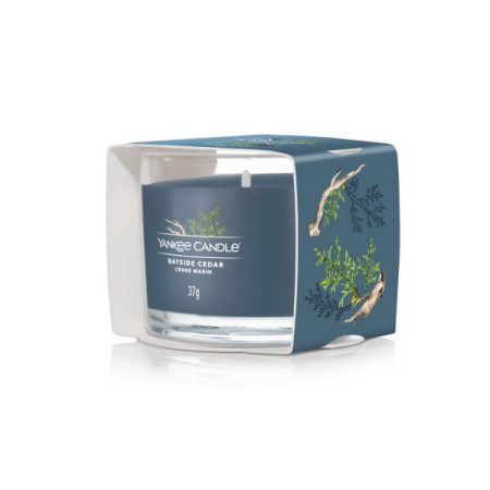 detail Yankee Candle Votiv ve skle BAYSIDE CEDAR, 37 g