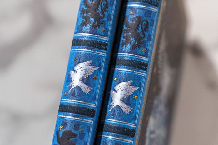 detail Paperblanks MIDI zápisník - Havraspárský deník / Harry Potter, linkovaný