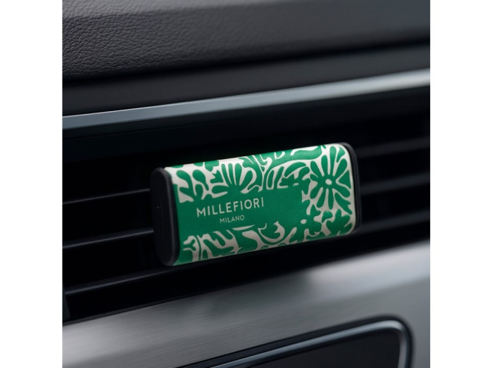 detail Millefiori Milano Icon LIME & VETIVER, textil floral 47 g