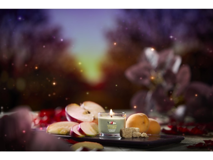 detail Yankee Candle Votiv ve skle 37g - ENCHANTED ORCHARD
