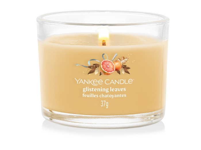 detail Yankee Candle Votiv ve skle 37g GLISTENING LEAVES