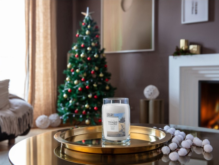 detail Yankee Candle Winter Walk, signature velká 567g