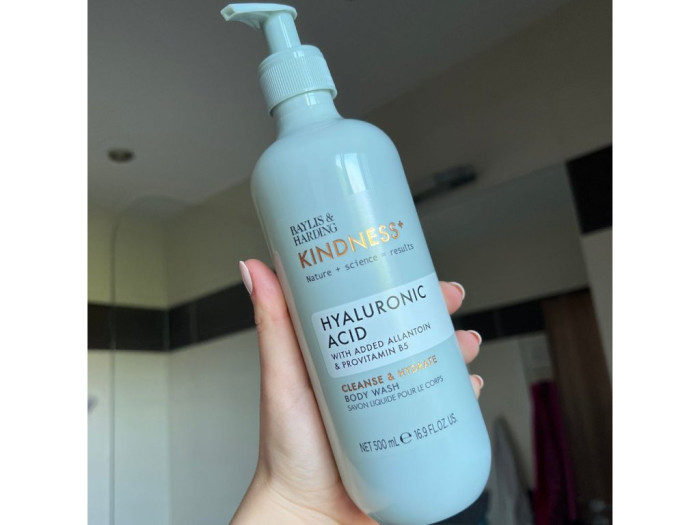 detail Baylis&Harding Sprchový gel - Kindness Hyaluronic Acid, 500ml