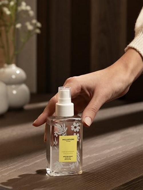 detail Millefiori Laundry Sprej na textil 100ml - Luce di Gardenia