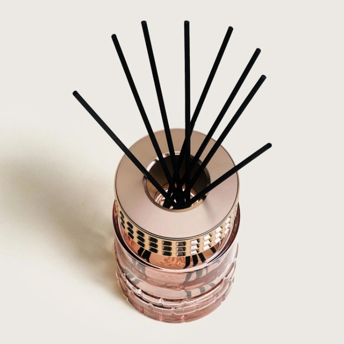 detail Maison Berger CELEBRATION nude, difuzér s vůní Hypnotic Oud, 200ml