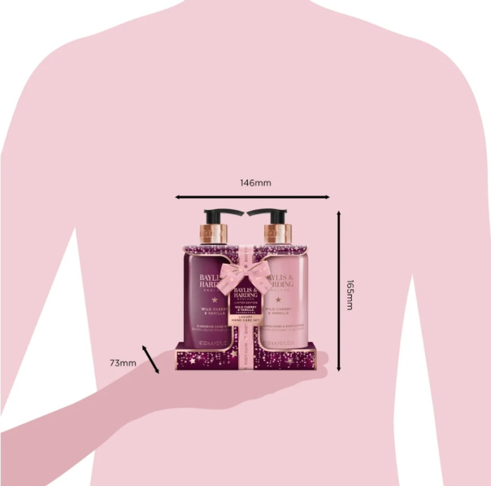 detail Baylis&Harding Wild Cherry & Vanilla Sada péče o ruce 2x 300ml