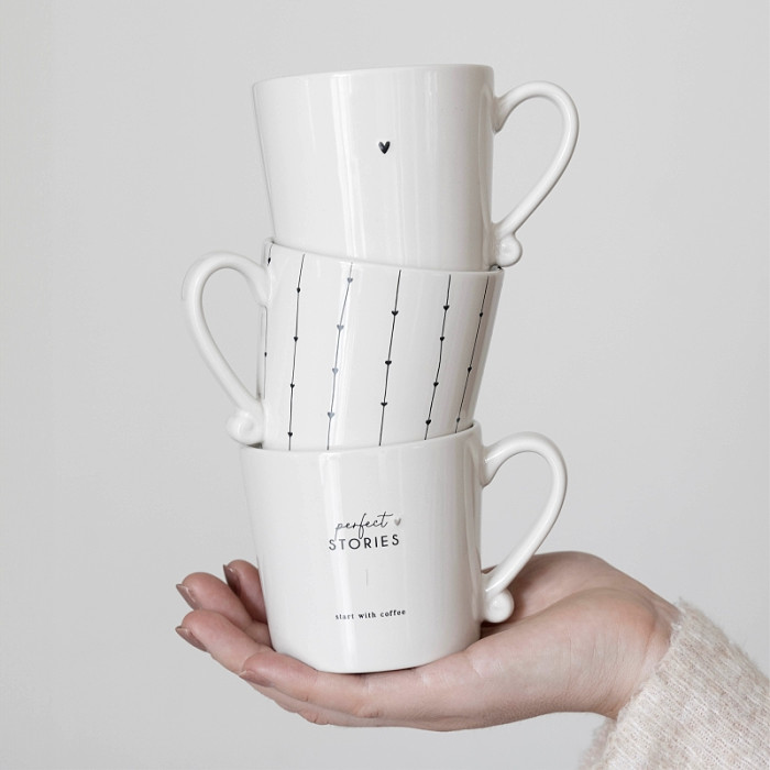 detail Bastion Collections Hrneček PERFECT STORIES in black, 200ml