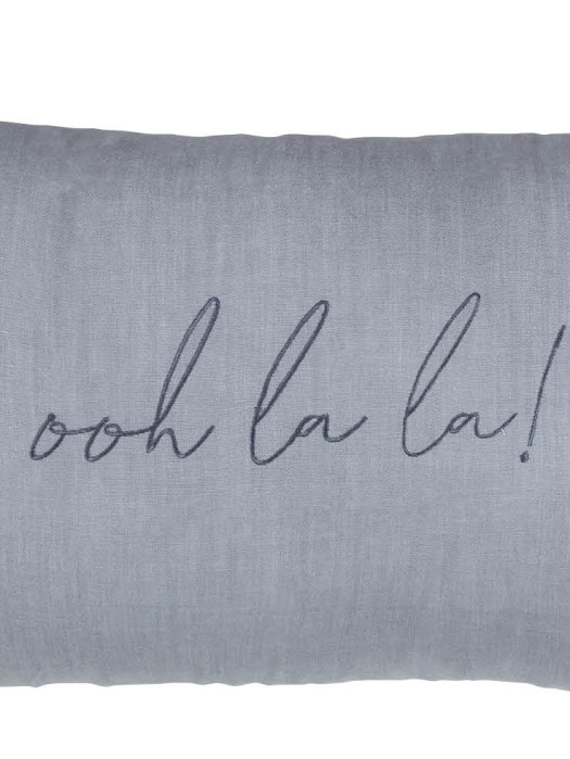 detail Bastion Collections Polštář 35x70 Blue OOH LA LA!