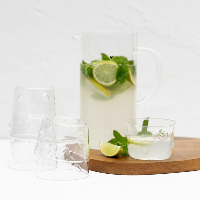 detail Bastion Collections Sklenka TUMBL M 005, heart in glass, 300ml