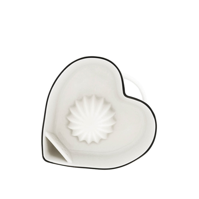 detail Bastion Collections CITRUS squeezer, White Squeeze it 13x4cm