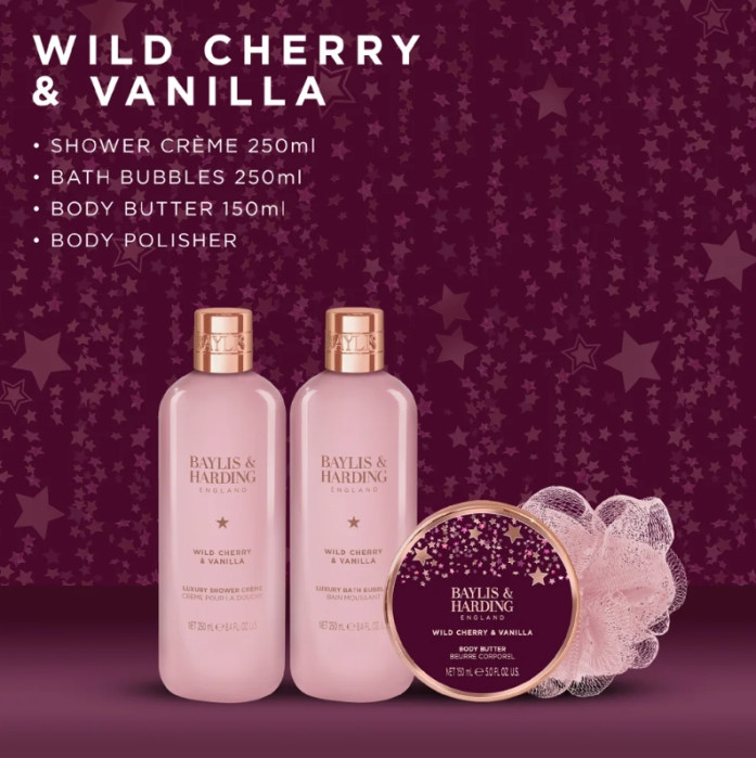detail Baylis&Harding Wild Cherry & Vanilla Sada péče o tělo v taštičce, 5dílná