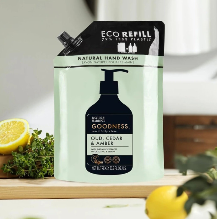 detail Baylis&Harding Náplň tekutého mýdla - Goodness Oud, Cedar & Amber, 500ml