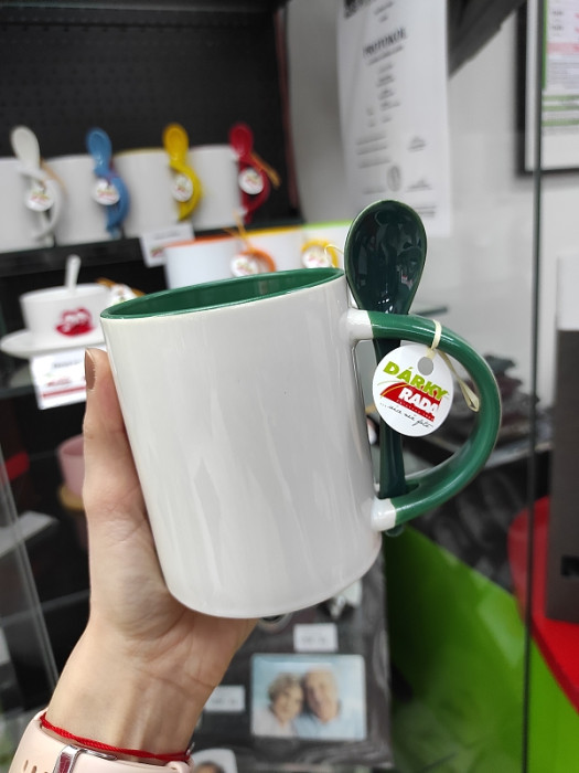 detail Fotohrnek STANDARD se lžičkou ZELENÝ, 300 ml