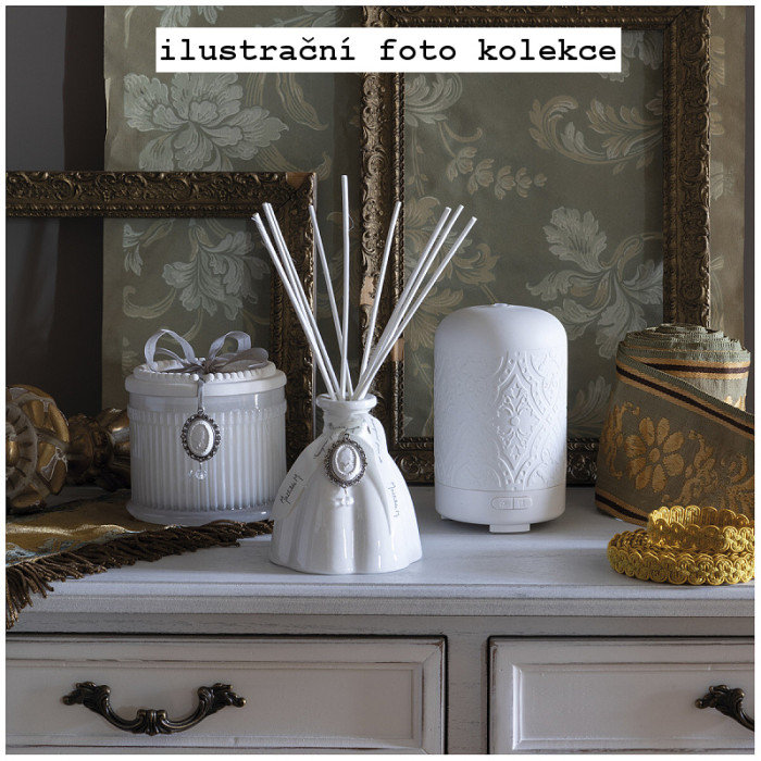 detail Mathilde M. - ASTRÉE, elegantní 3knotá vonná svíčka, 340 g
