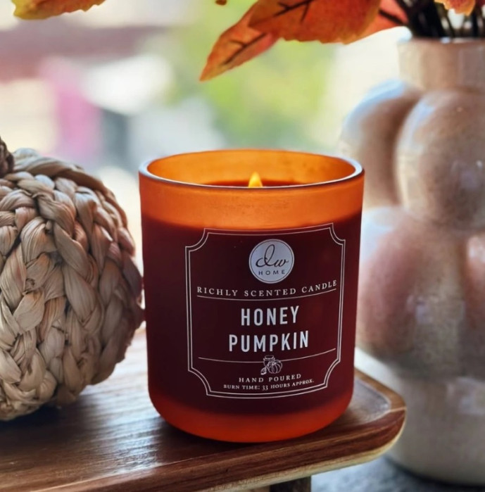 detail DW HOME Honney Pumpkin, vonná svíčka 269g