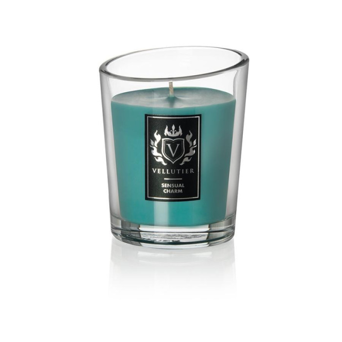 detail Vellutier SENSUAL CHARM, střední svíčka 225 g