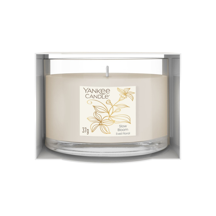 detail Yankee Candle Votiv ve skle 37g SLOW BLOOM