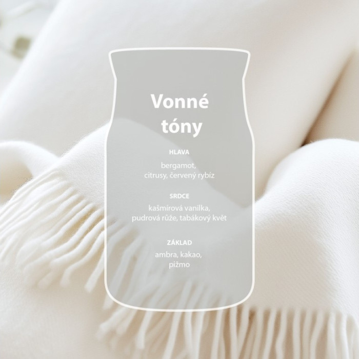 detail Yankee Candle Soft Blanket, signature malá svíčka 110g
