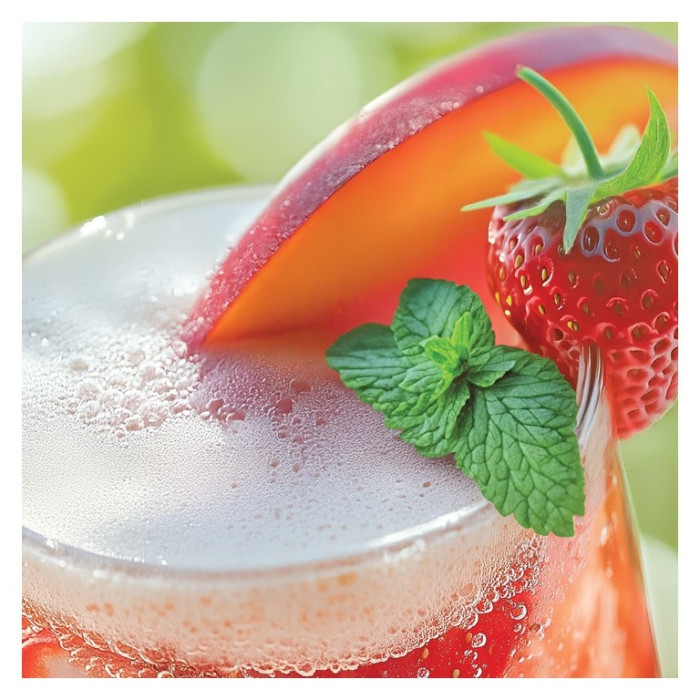 detail Yankee Candle White Strawberry Bellini, signature malá svíčka 110g