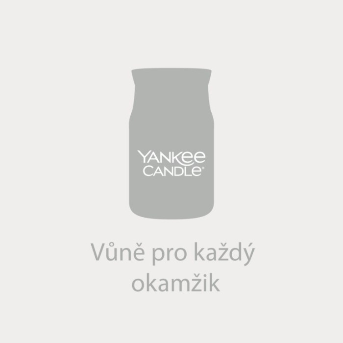 detail Yankee Candle Clean Cotton, signature velká svíčka 567g