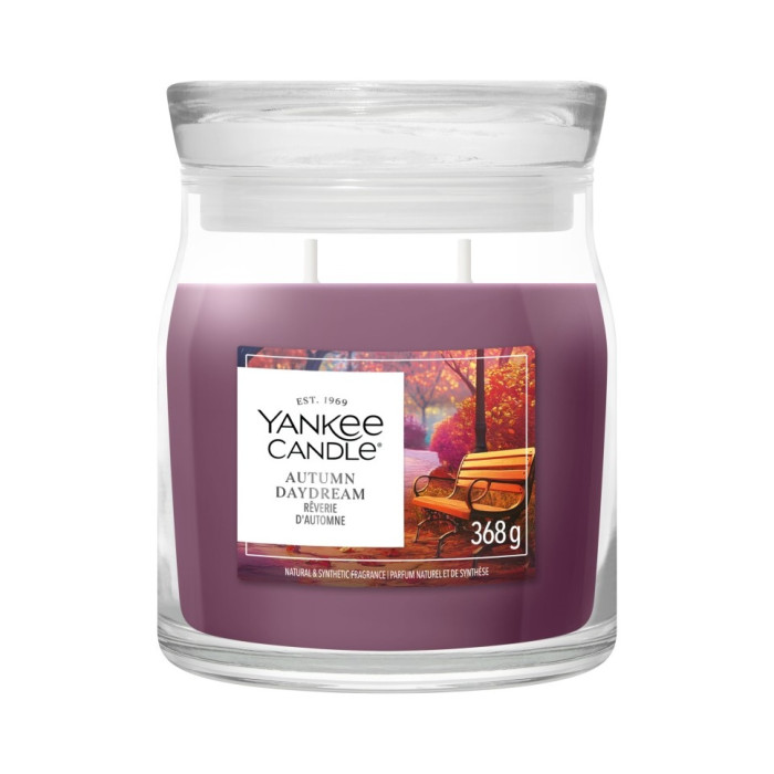 detail Yankee Candle Autumn Daydream, signature střední 367g