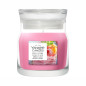 náhled Yankee Candle ICED BERRY LEMONADE, signature malá svíčka 110g