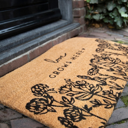 detail Bastion Collections Rohožka Doormat LOVE GROWS HERE, 45x75 cm