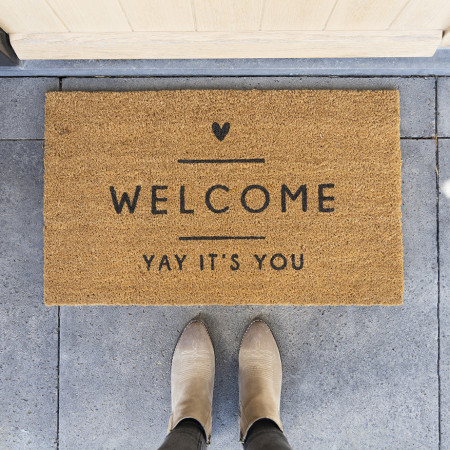 detail Bastion Collections Rohožka Doormat WELCOME yay it´s you, 35x75 cm